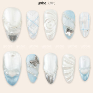 Press on nails trendy white 1395