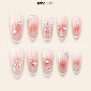 From minimal to glam: best seasonal press-on nails to try
