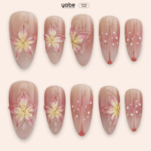 From minimal to glam: best seasonal press-on nails to try