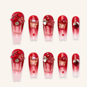 From minimal to glam: best seasonal press-on nails to try