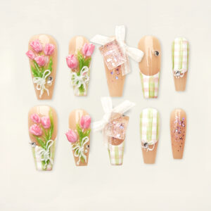 From minimal to glam: best seasonal press-on nails to try