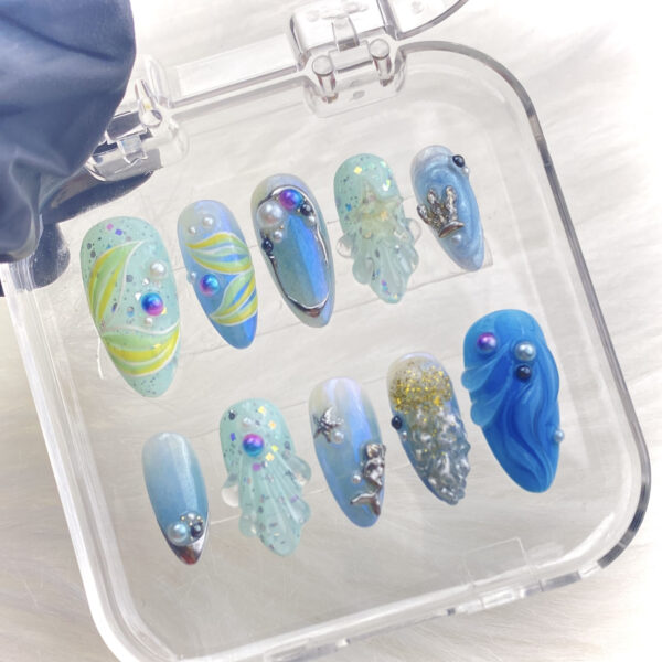 Ocean enchant splash press on nails