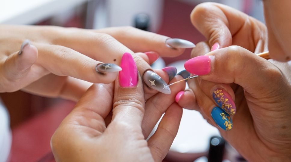 The disruptive future of fingernail printer machines in the nail industry