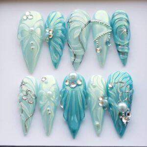 Top 10 stunning spring nail colors to try in 2025 for a fresh new look