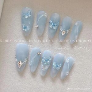 Top 10 stunning spring nail colors to try in 2025 for a fresh new look