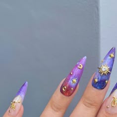 Top 10 press-on nail styles loved by vietnamese millennials and gen z