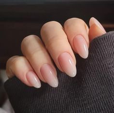 Top 10 press-on nail styles loved by vietnamese millennials and gen z