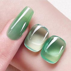 Top 10 press-on nail styles loved by vietnamese millennials and gen z
