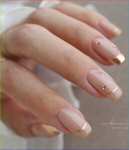Top 10 press-on nail styles loved by vietnamese millennials and gen z
