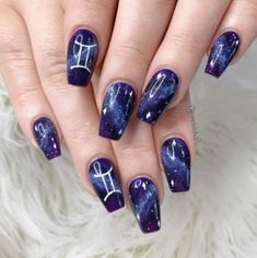 Top 10 press-on nail styles loved by vietnamese millennials and gen z