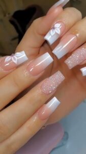 Top 10 press-on nail styles loved by vietnamese millennials and gen z
