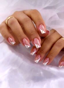 Top 10 press-on nail styles loved by vietnamese millennials and gen z