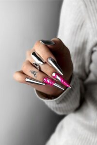 Top 10 press-on nail styles loved by vietnamese millennials and gen z