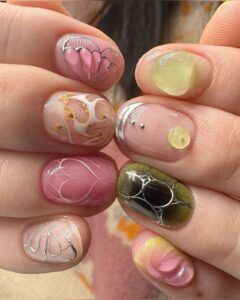 Top 10 press-on nail styles loved by vietnamese millennials and gen z