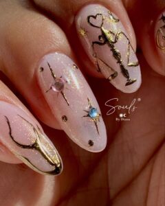 Top 10 press-on nail styles loved by vietnamese millennials and gen z