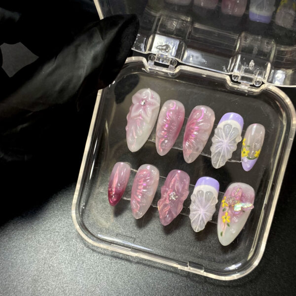 Delicate bloom pink press on nails