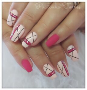 Stunning pink nails 2025 trends you’ll fall in love with