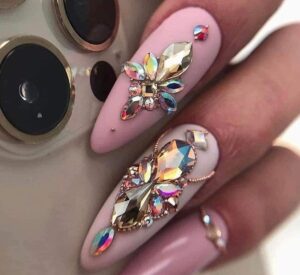 Stunning pink nails 2025 trends you’ll fall in love with