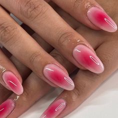 Stunning pink nails 2025 trends you’ll fall in love with