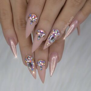 Stunning pink nails 2025 trends you’ll fall in love with