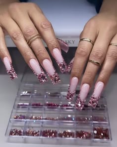 Stunning pink nails 2025 trends you’ll fall in love with
