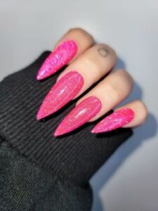 Stunning pink nails 2025 trends you’ll fall in love with