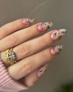 Stunning pink nails 2025 trends you’ll fall in love with