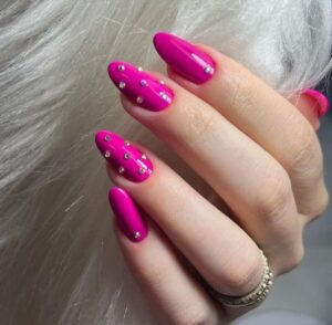 Stunning pink nails 2025 trends you’ll fall in love with