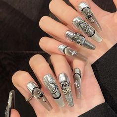 Top 10 press on nail trends in 2025 (designs you’ll love)